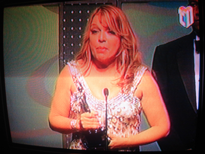 Ednita Nazario